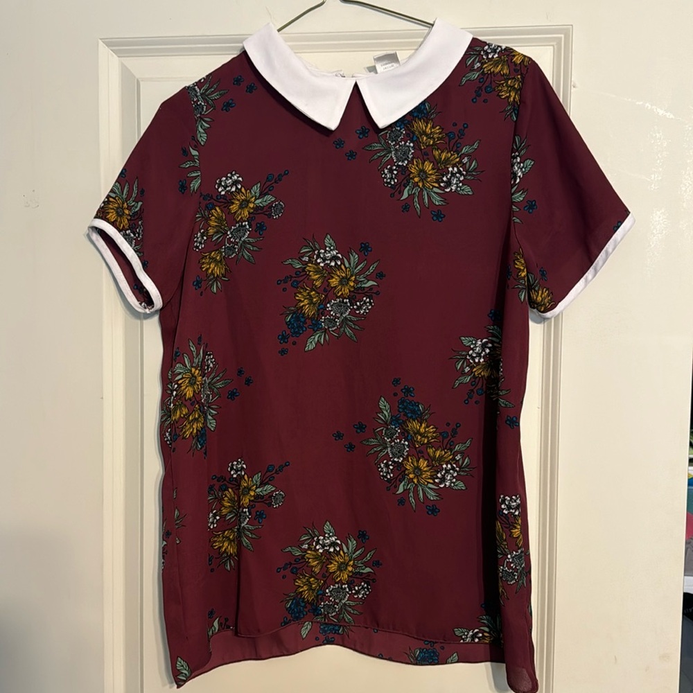 Floral Collared Short Sleeve Top